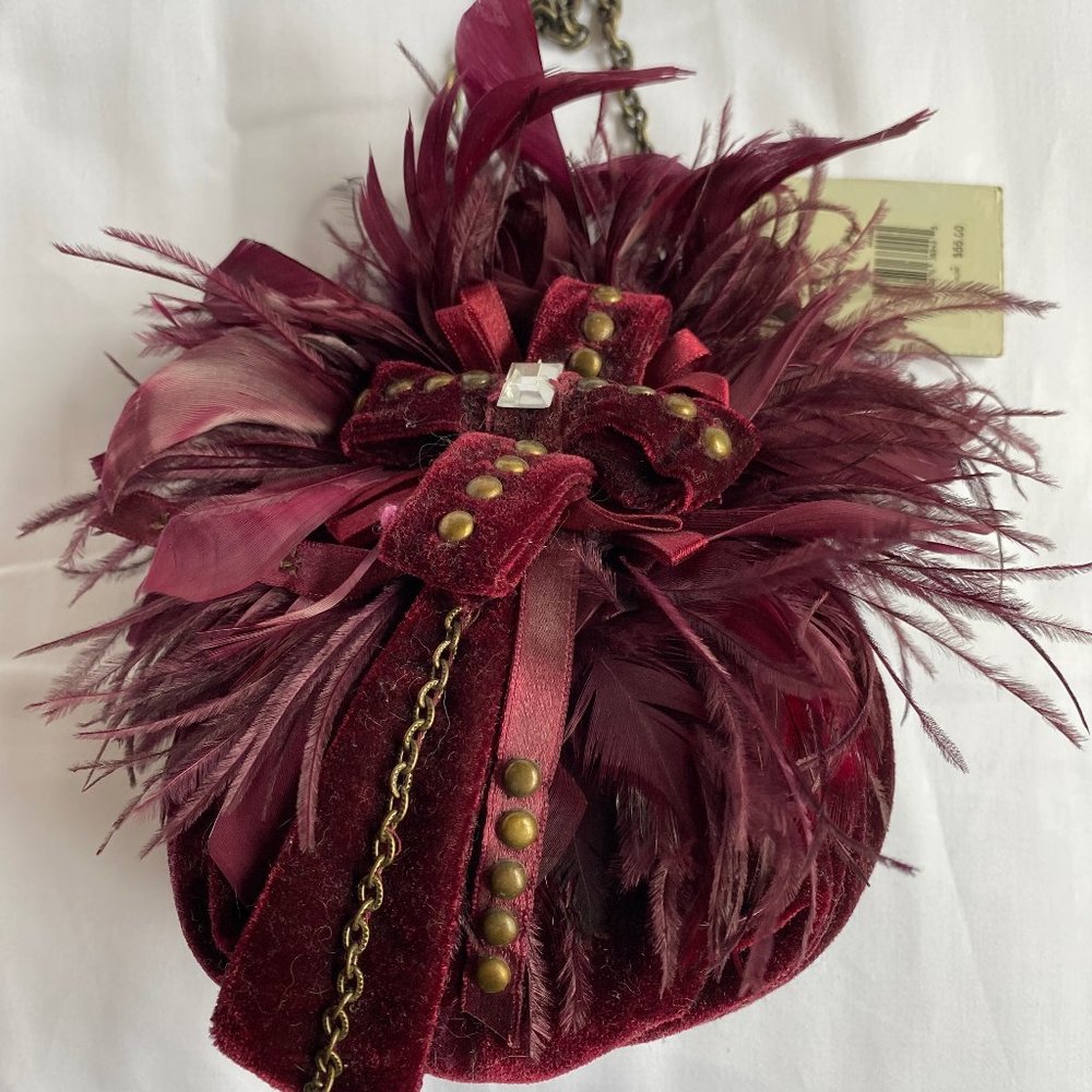 New Vintage Steve Madden Pravda Feather Velvet Pouf Evening Bag